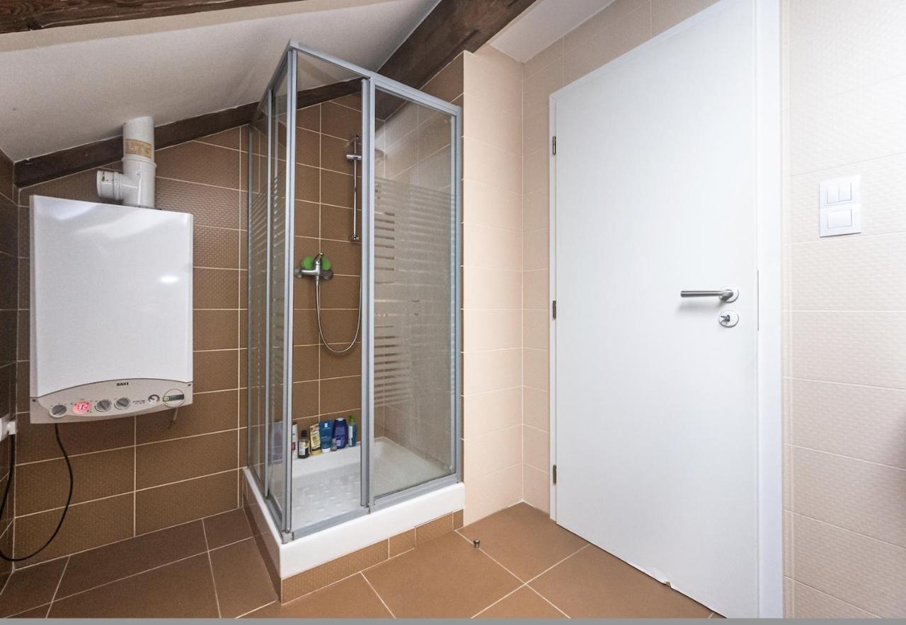 Legerova Apartments براغ المظهر الخارجي الصورة