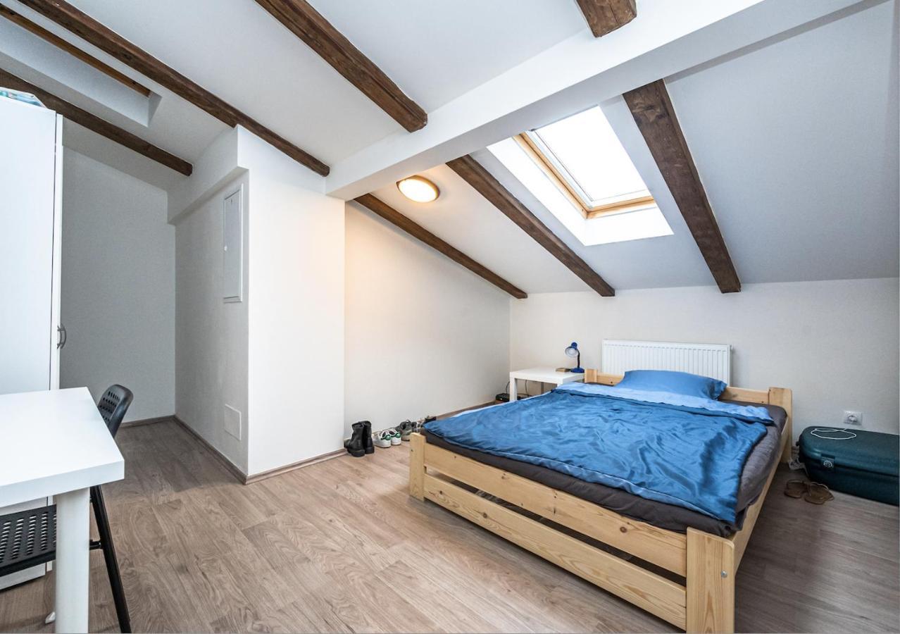 Legerova Apartments براغ المظهر الخارجي الصورة