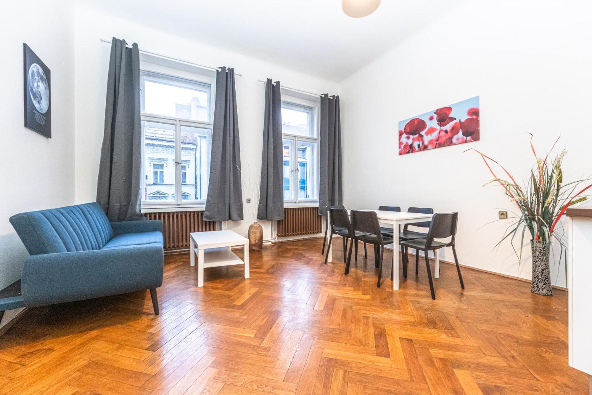 Legerova Apartments براغ المظهر الخارجي الصورة